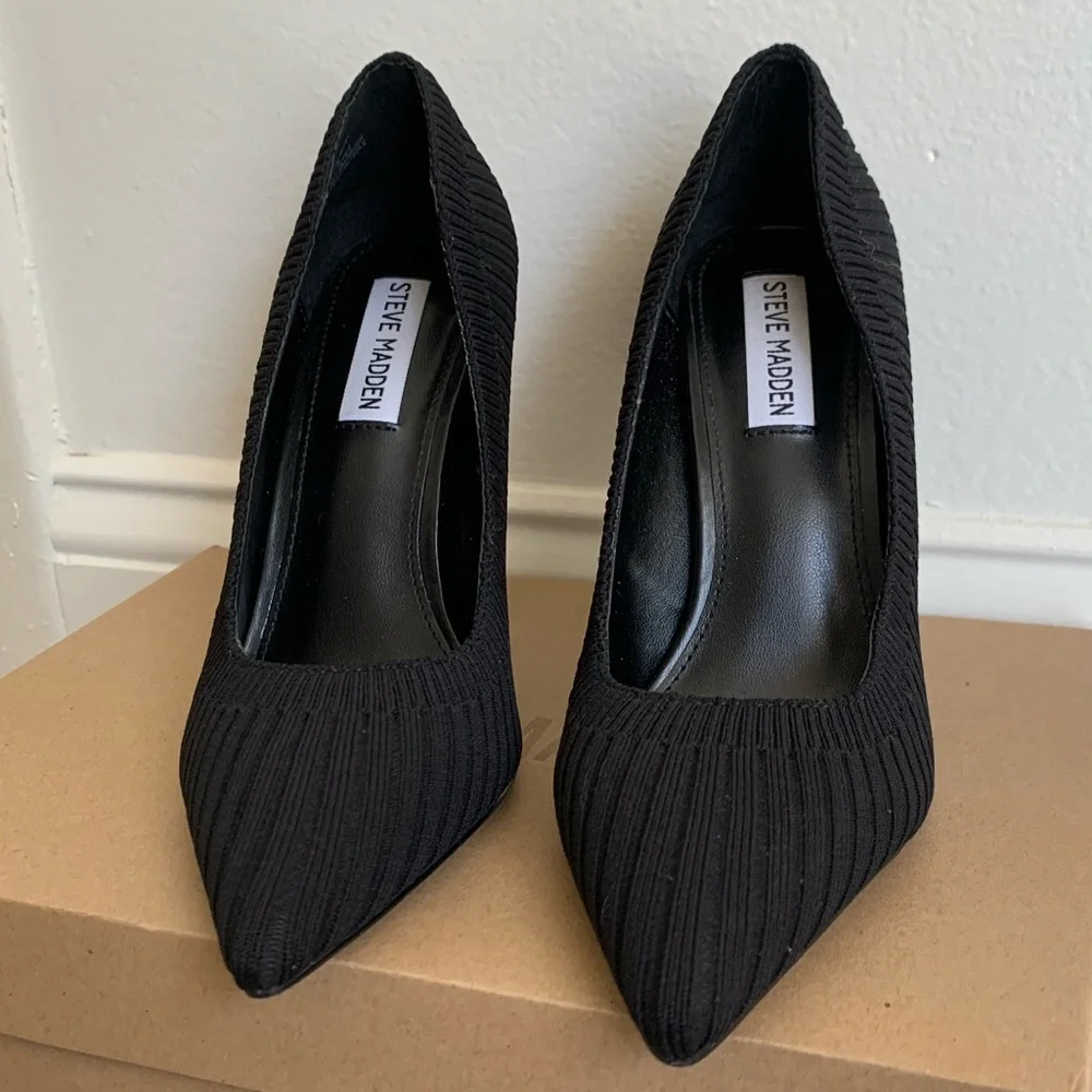 New black stiletto pointed heel - Picture 3 of 9